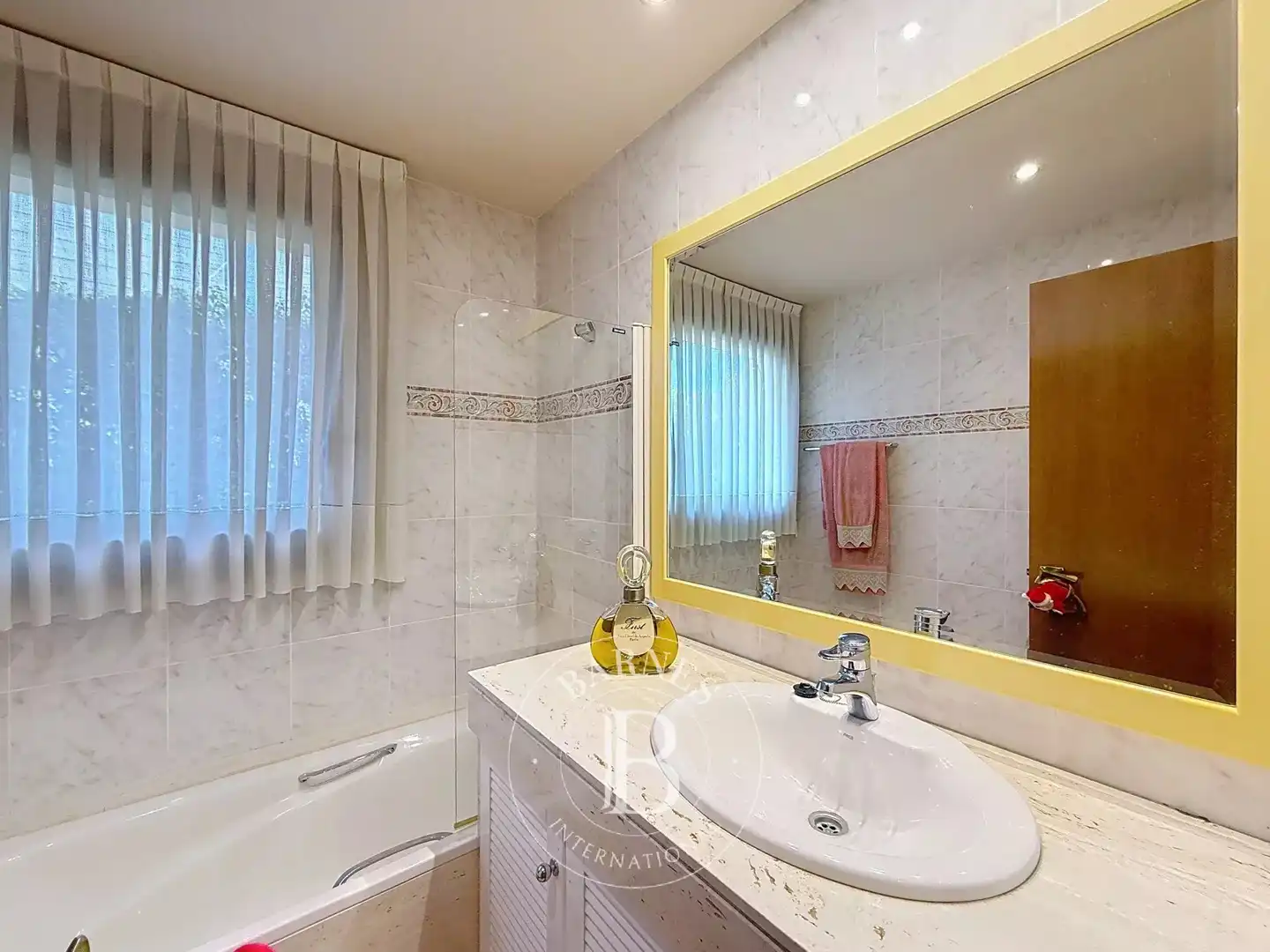 Baño de Casa o chalet en venta en Alella con Aire acondicionado, Calefacción y Jardín privado