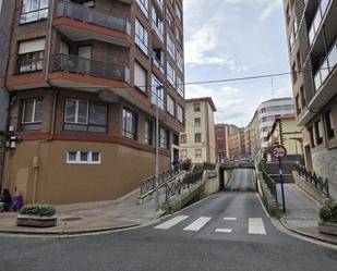 Vista exterior de Local en venda en Barakaldo 