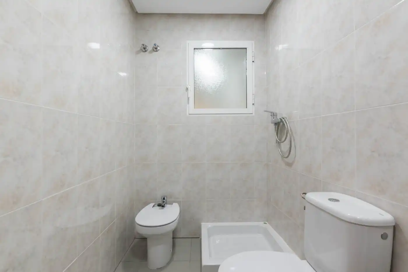 Baño de Piso en venta en Murcia con Parquet, Trastero y Balcón