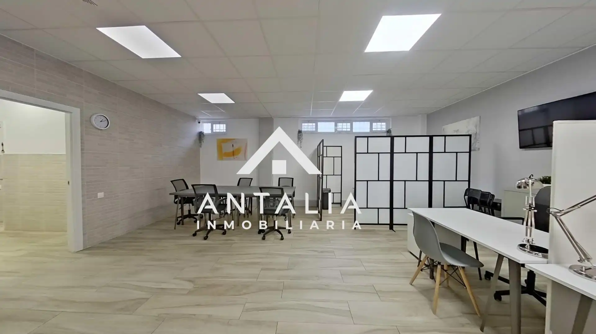 Oficina de alquiler en Nuevo Cáceres