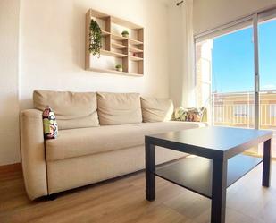 Living room of Flat to rent in  Madrid Capital  with Heating, Parquet flooring and Terrace