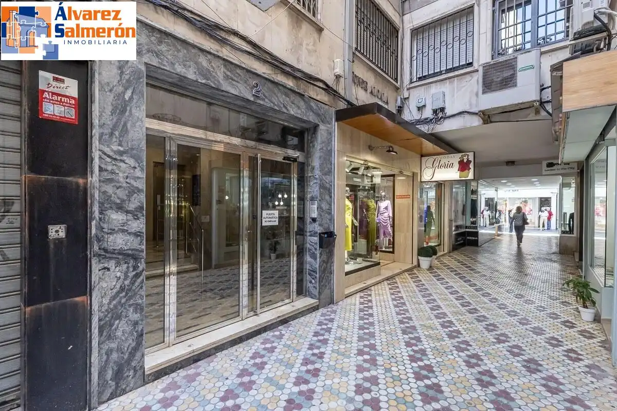 Flat for sale in Granada  with Terrace and Balcony