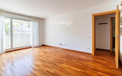Bedroom of Flat for sale in Sabadell  with Air Conditioner, Heating and Terrace