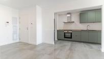 Küche von Wohnung zum verkauf in Albolote mit Klimaanlage und Terrasse