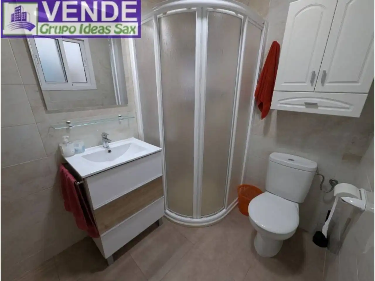 Baño de Casa adosada en venta en Sax con Terraza