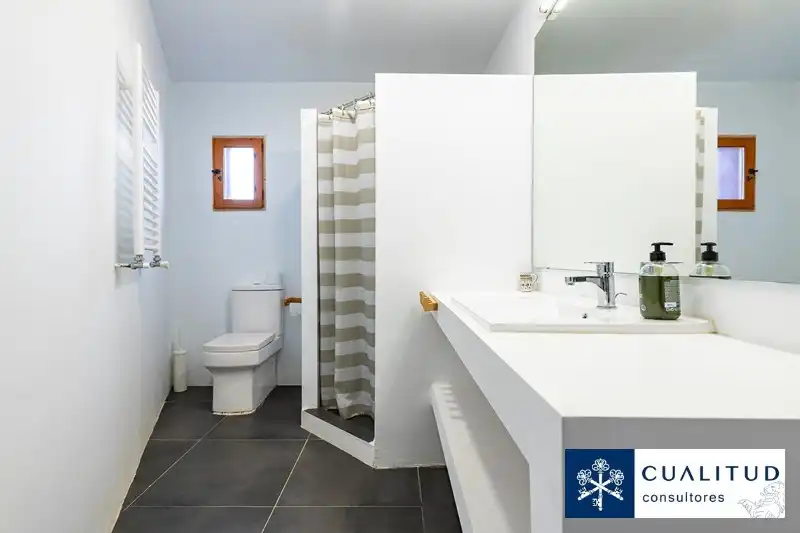 Bathroom of Land for sale in Torralba del Pinar