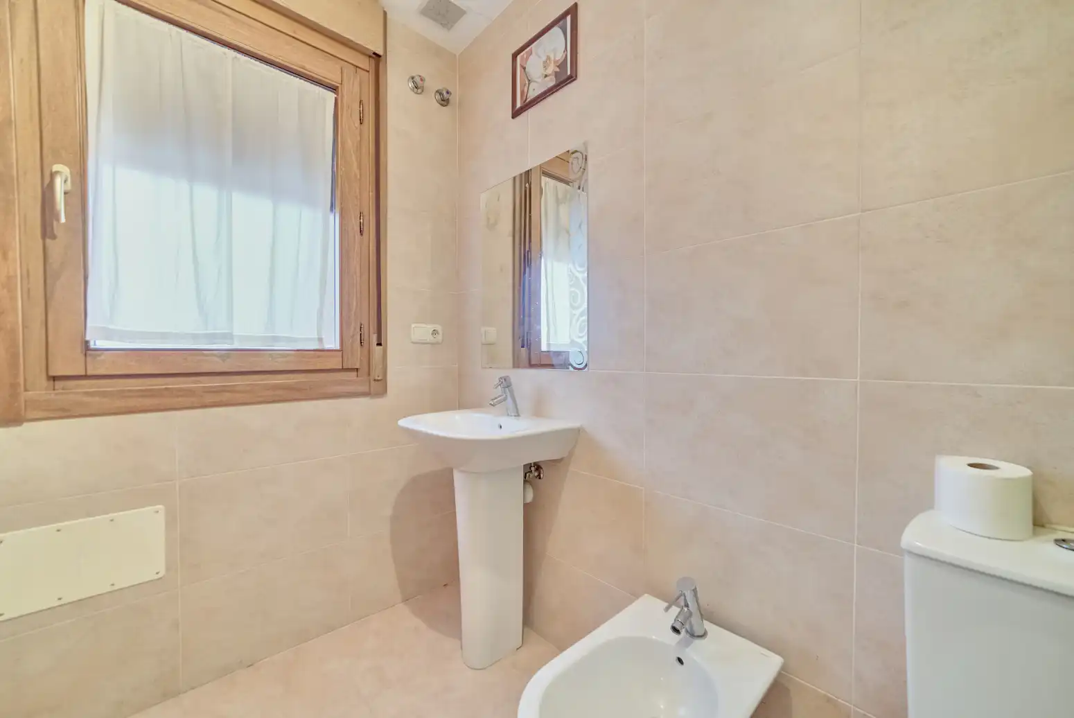 Baño de Casa adosada en venta en Olite / Erriberri con Calefacción, Jardín privado y Parquet
