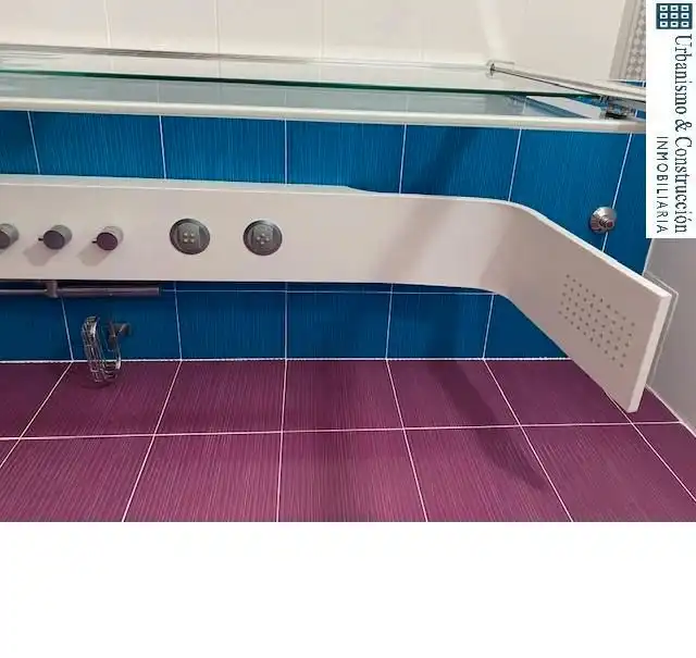 Bathroom of Attic for sale in Ciudad Real  with Air Conditioner, Heating and Private garden