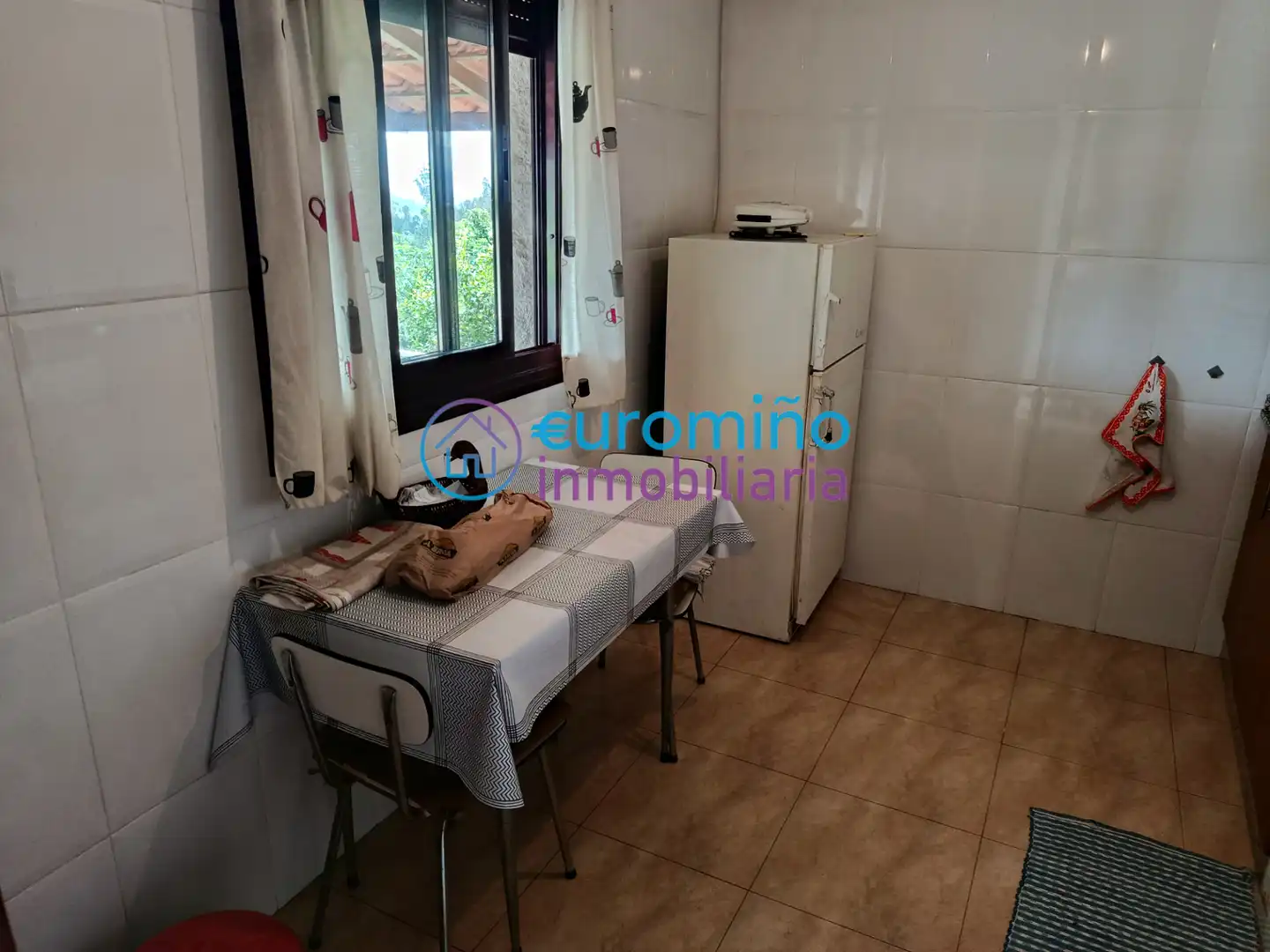 Cocina de Casa o chalet en venta en Salvaterra de Miño con Jardín privado, Terraza y Trastero