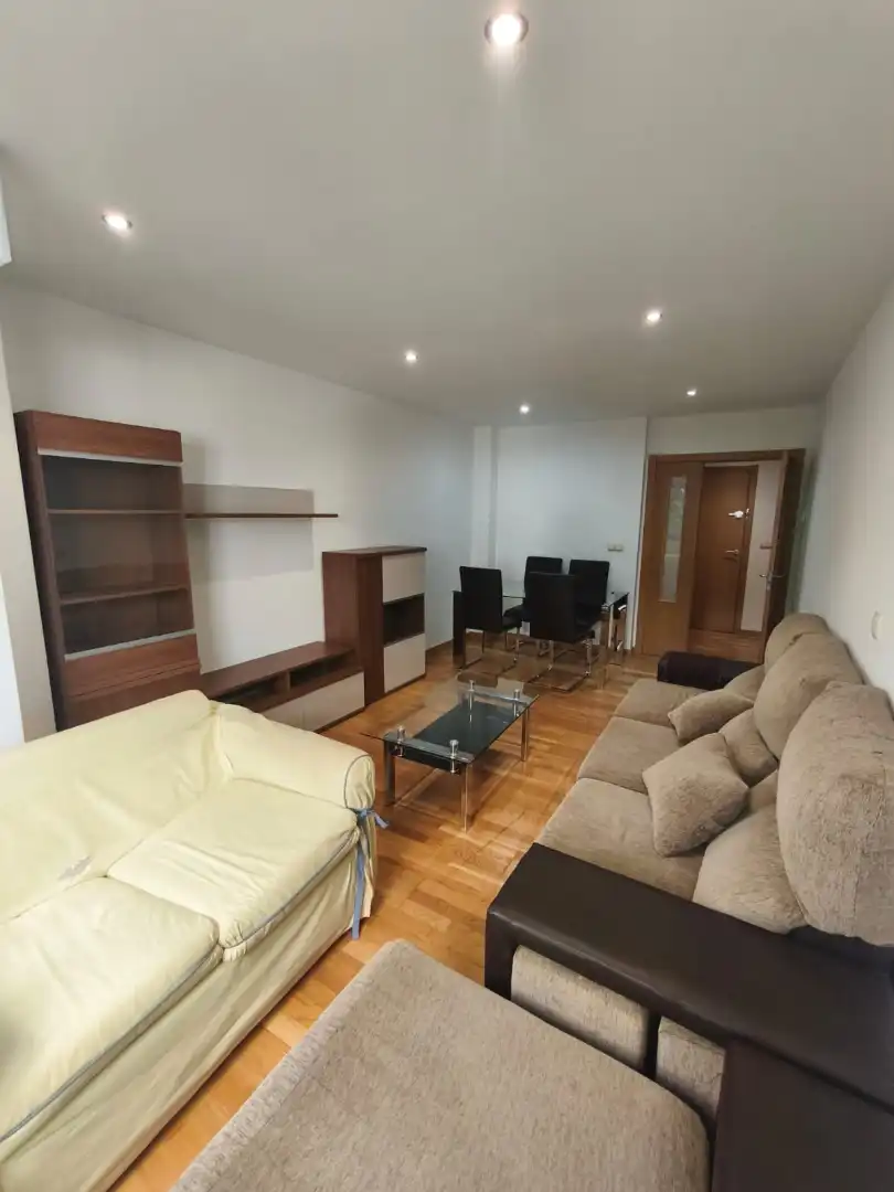 Sala de estar de Piso en venta en Ourense Capital  con Calefacción, Parquet y Terraza