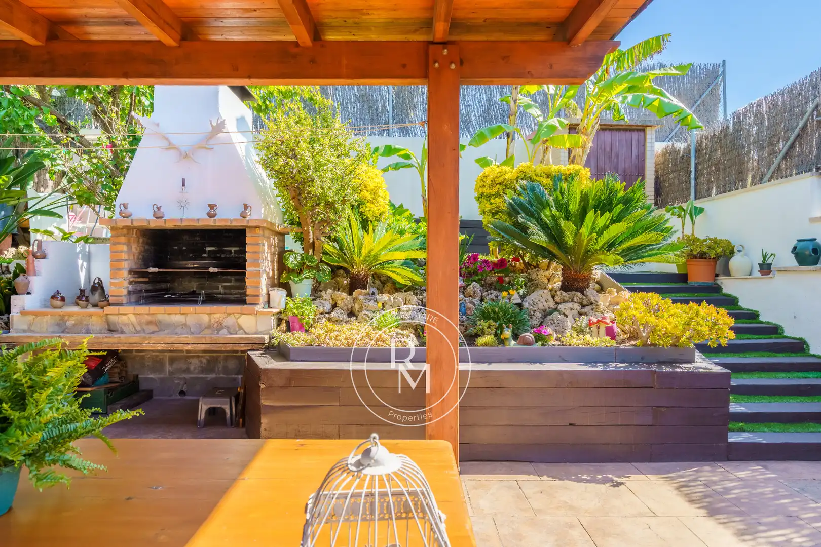 Terraza de Casa adosada en venta en Roda de Berà con Aire acondicionado, Calefacción y Jardín privado