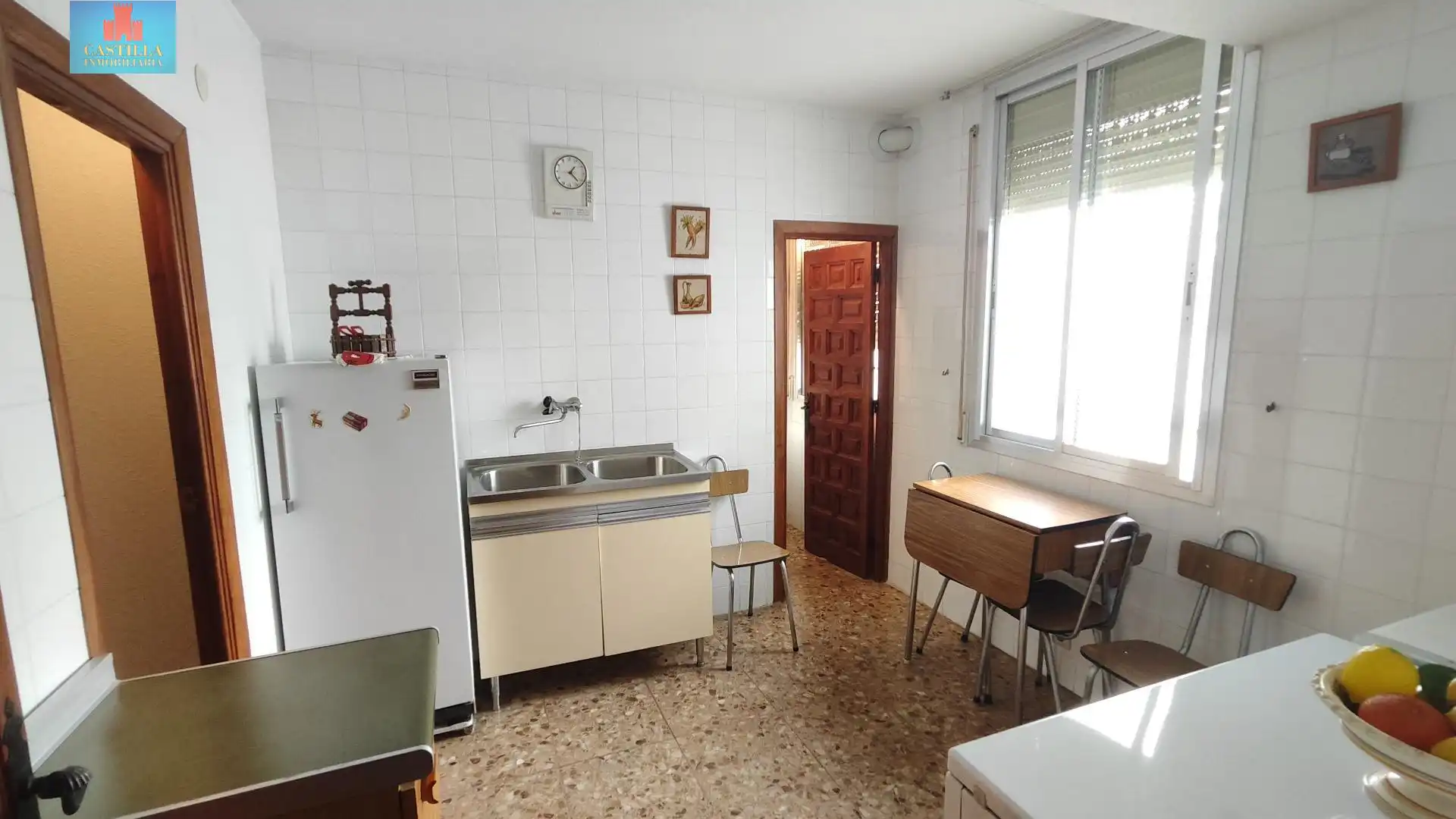 Cocina de Piso en venta en El Barraco  con Calefacción, Terraza y Amueblado