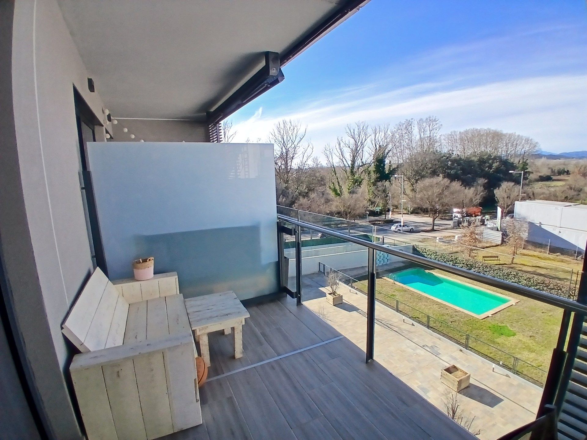 Terrassa de Pis de lloguer en Girona Capital amb Aire condicionat, Calefacció i Piscina