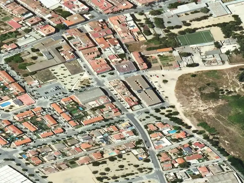 Flat for sale in Avenida Pineda la, imagen 2