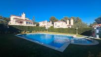 Piscina de Casa adosada en venda en Mont-roig del Camp amb Terrassa i Balcó