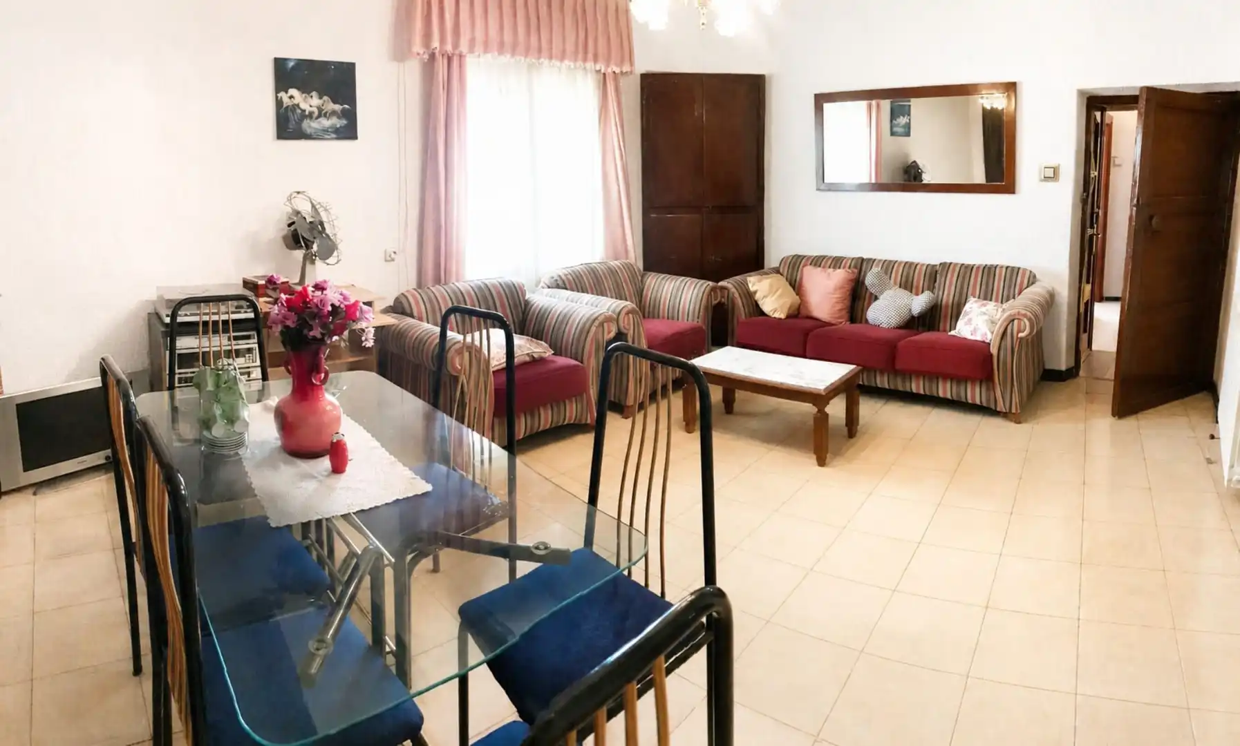 Sala de estar de Finca rústica en venta en Torralba de Ribota con Calefacción y Trastero