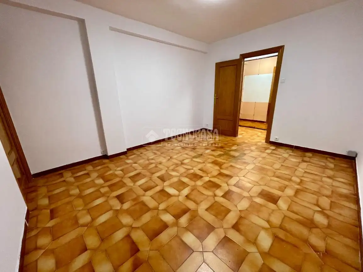 Piso en venta en Zaragoza con Terraza y Balcón