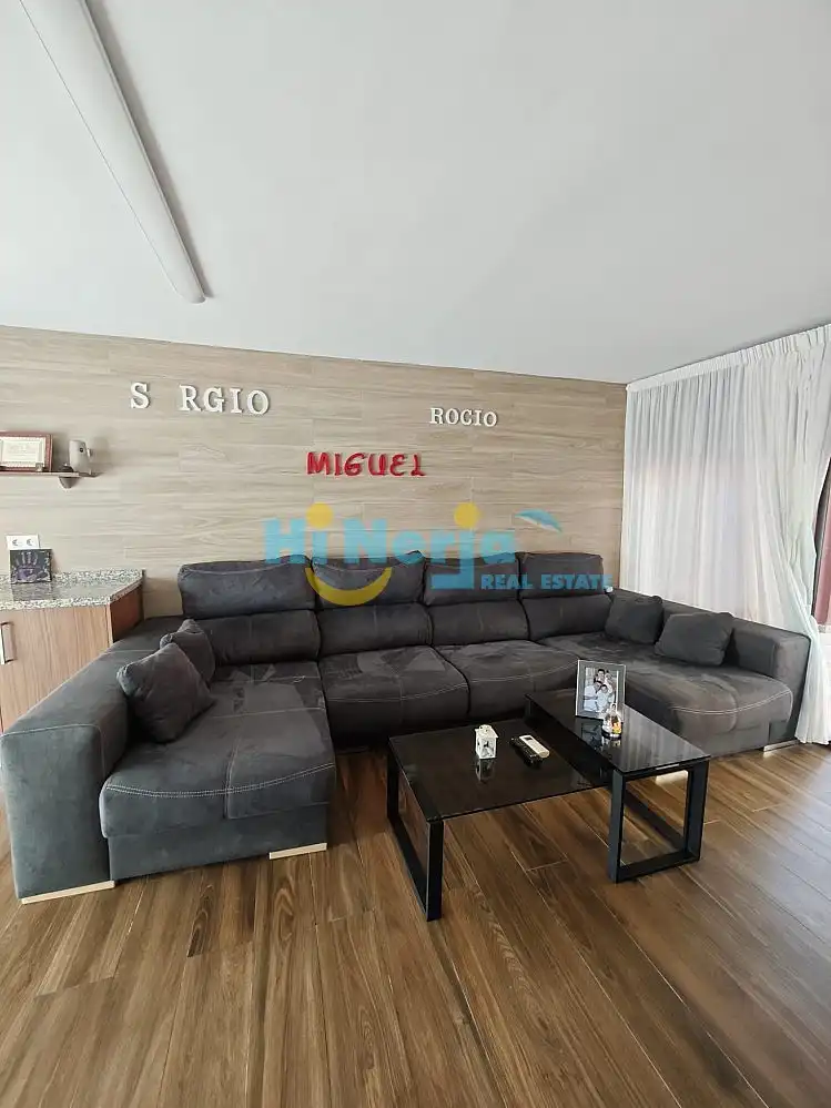 Sala de estar de Casa o chalet en venta en Torrox con Aire acondicionado, Calefacción y Terraza