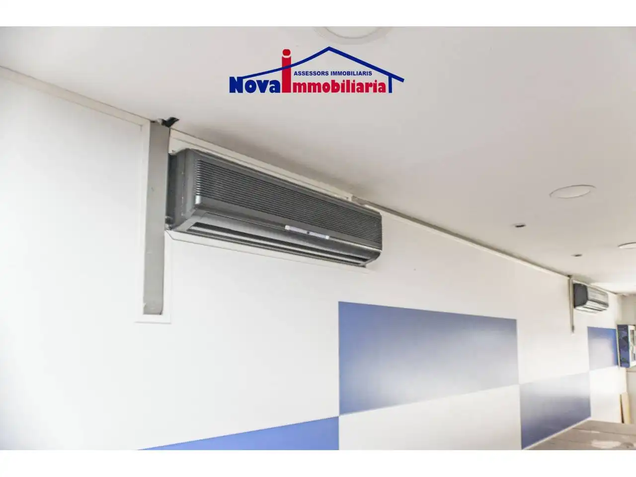 Balcony of Commercial properties for sale in Pallejà  with Air Conditioner