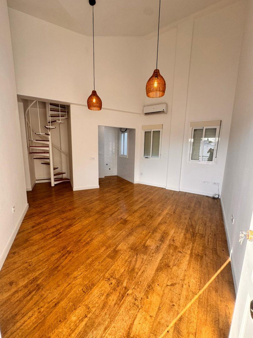 Apartament de lloguer en Espartinas amb Aire condicionat, Calefacció i Terrassa