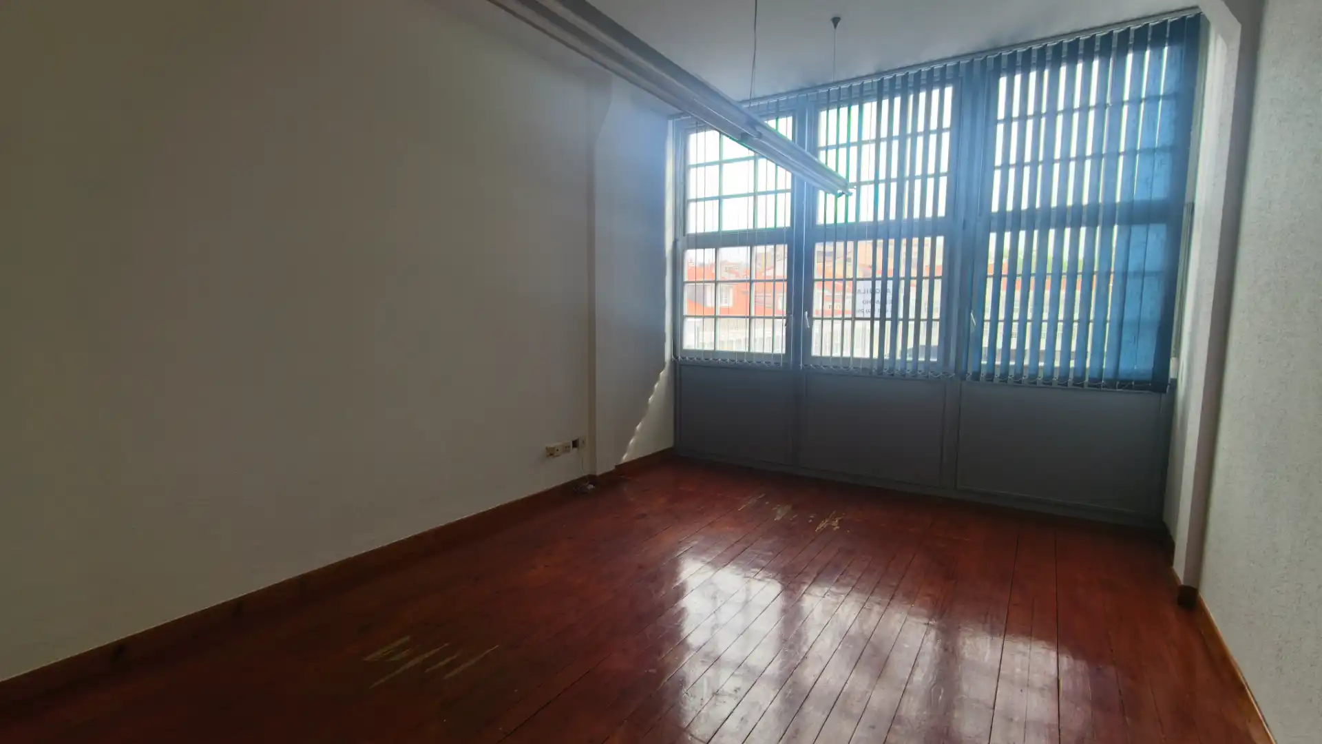 Oficina amb ascensor de lloguer a Calle de la Cámara