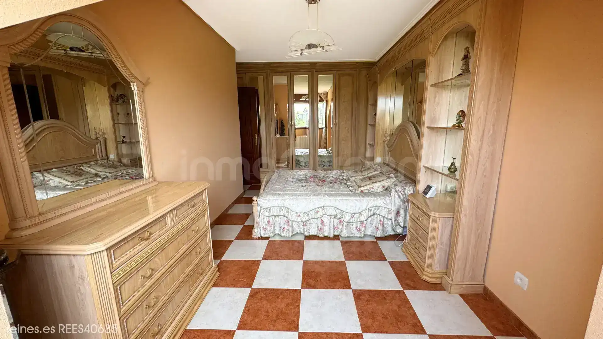 Habitación de Casa adosada en venta en Noja con Calefacción, Jardín privado y Terraza