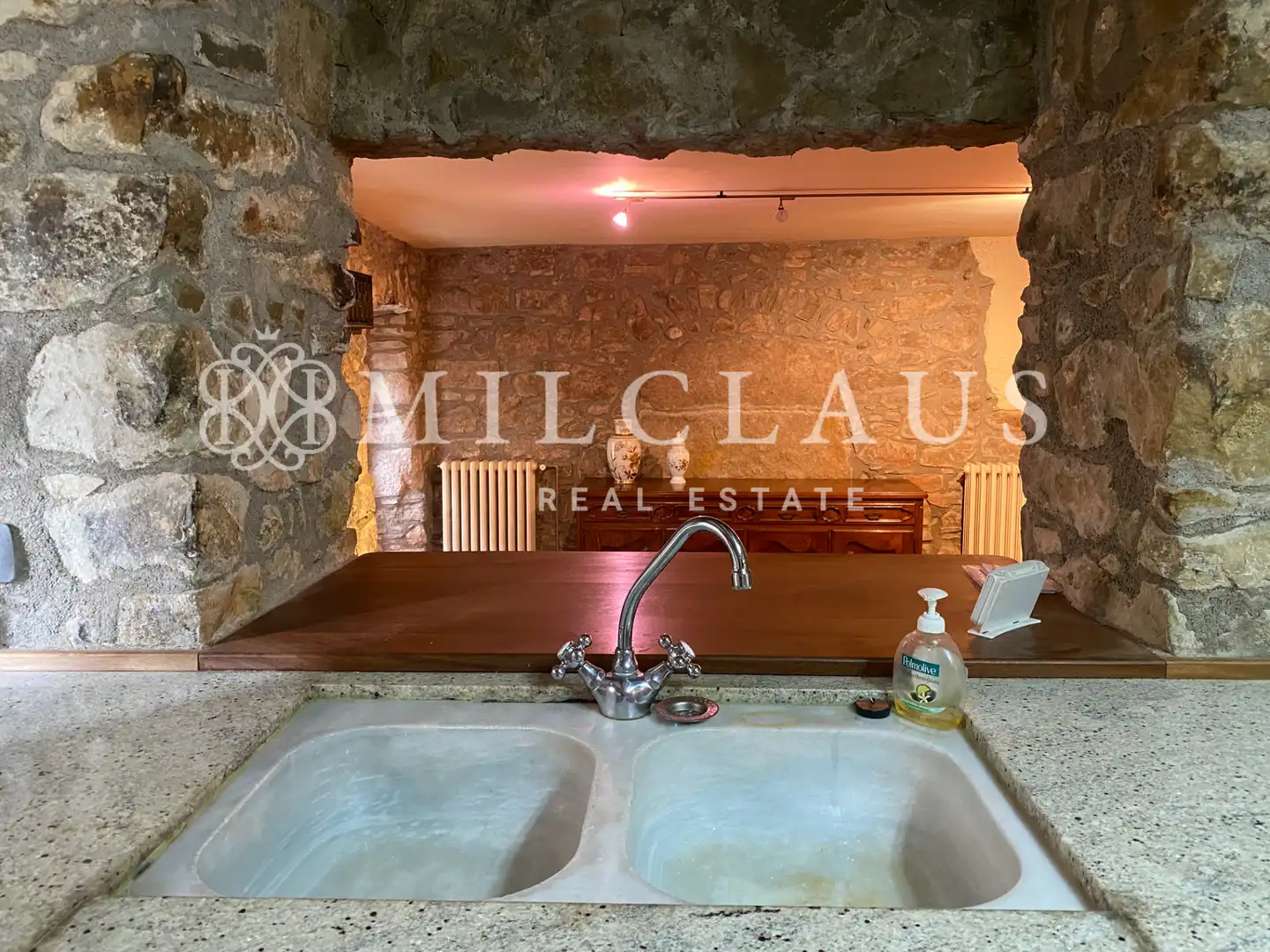 Cuina de Casa o xalet de lloguer en Talamanca amb Calefacció, Parquet i Forn
