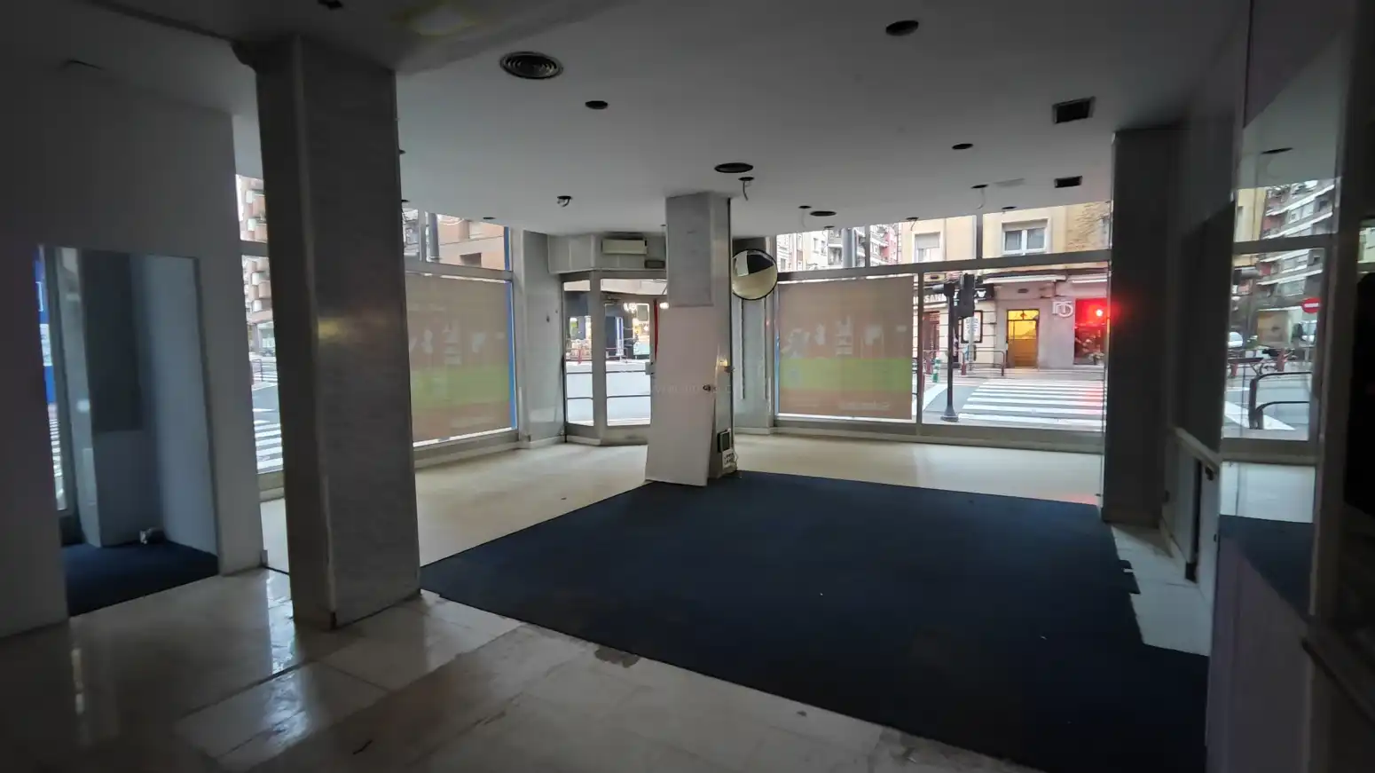 Business premises for sale in Logroño - Calle General Vara de Rey Ingeniero Pino y Amorena, imagen 4
