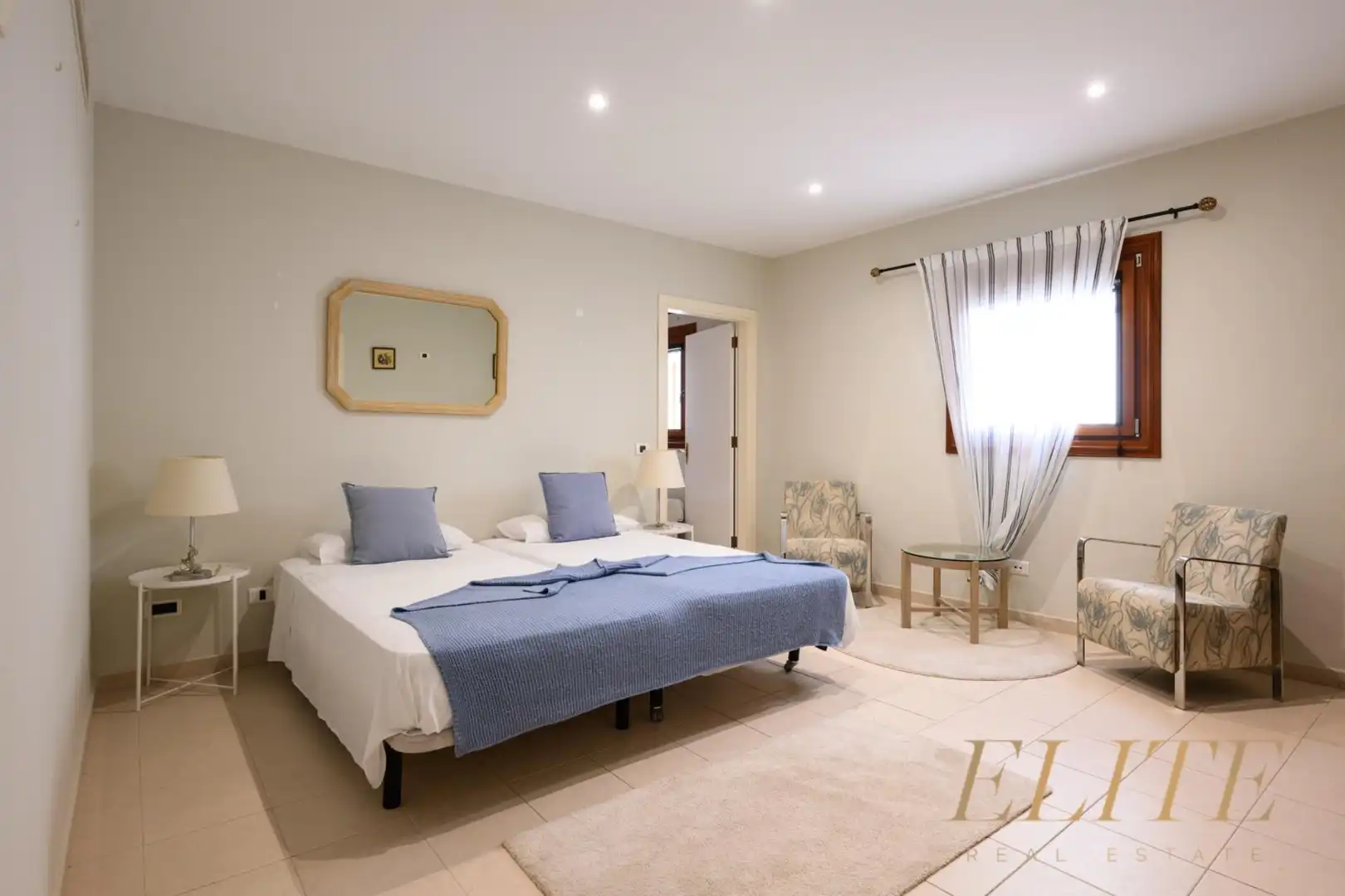 Dormitori de Casa o xalet en venda en San Bartolomé de Tirajana amb Jardí privat, Terrassa i Piscina