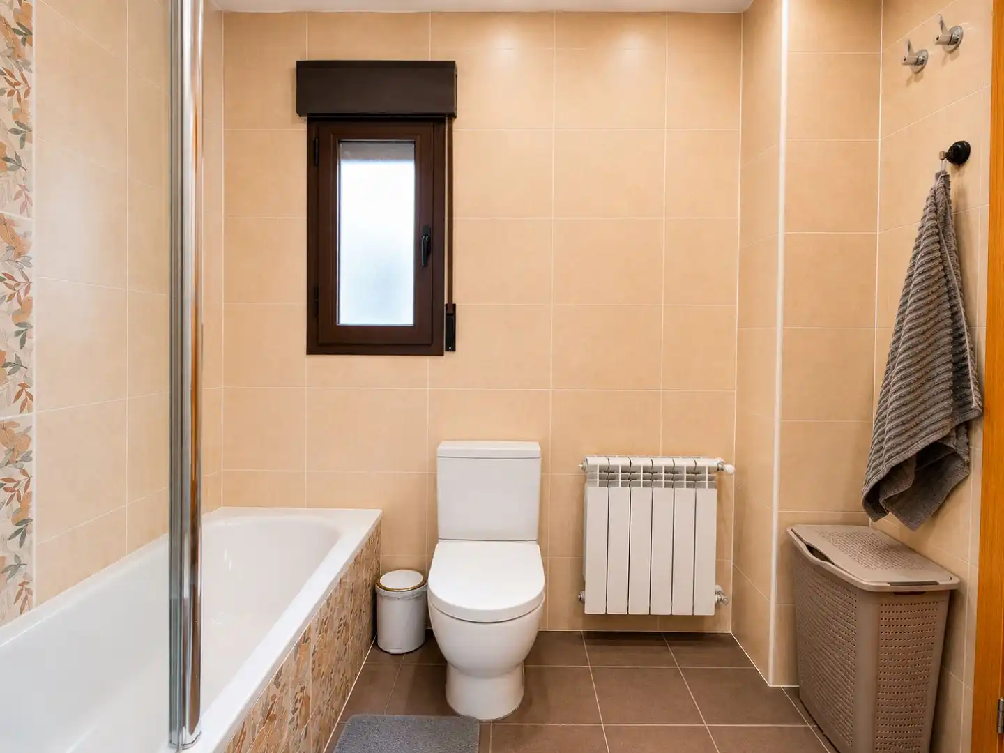 Badezimmer von Maisonette zum Verkauf in Alameda de la Sagra mit Klimaanlage