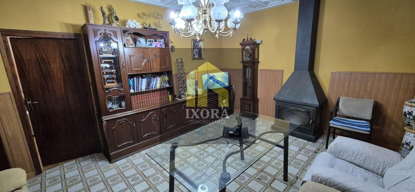 Sala de estar de Casa o chalet en venta en Linares con Aire acondicionado y Terraza