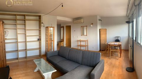 Foto 3 de Piso en venta en Doctor Tolosa Latour, Orcasur - 12 de Octubre, Madrid Capital