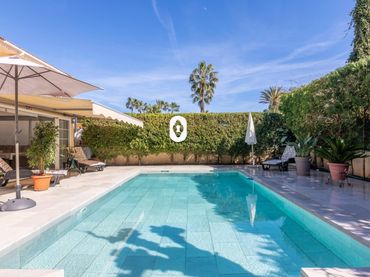 Detached house with pool for sale in CIRCUIT LLAC
