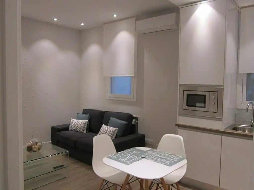 Appartamento con ascensore in affitto a Calle Conde Duque 42, imagen 5