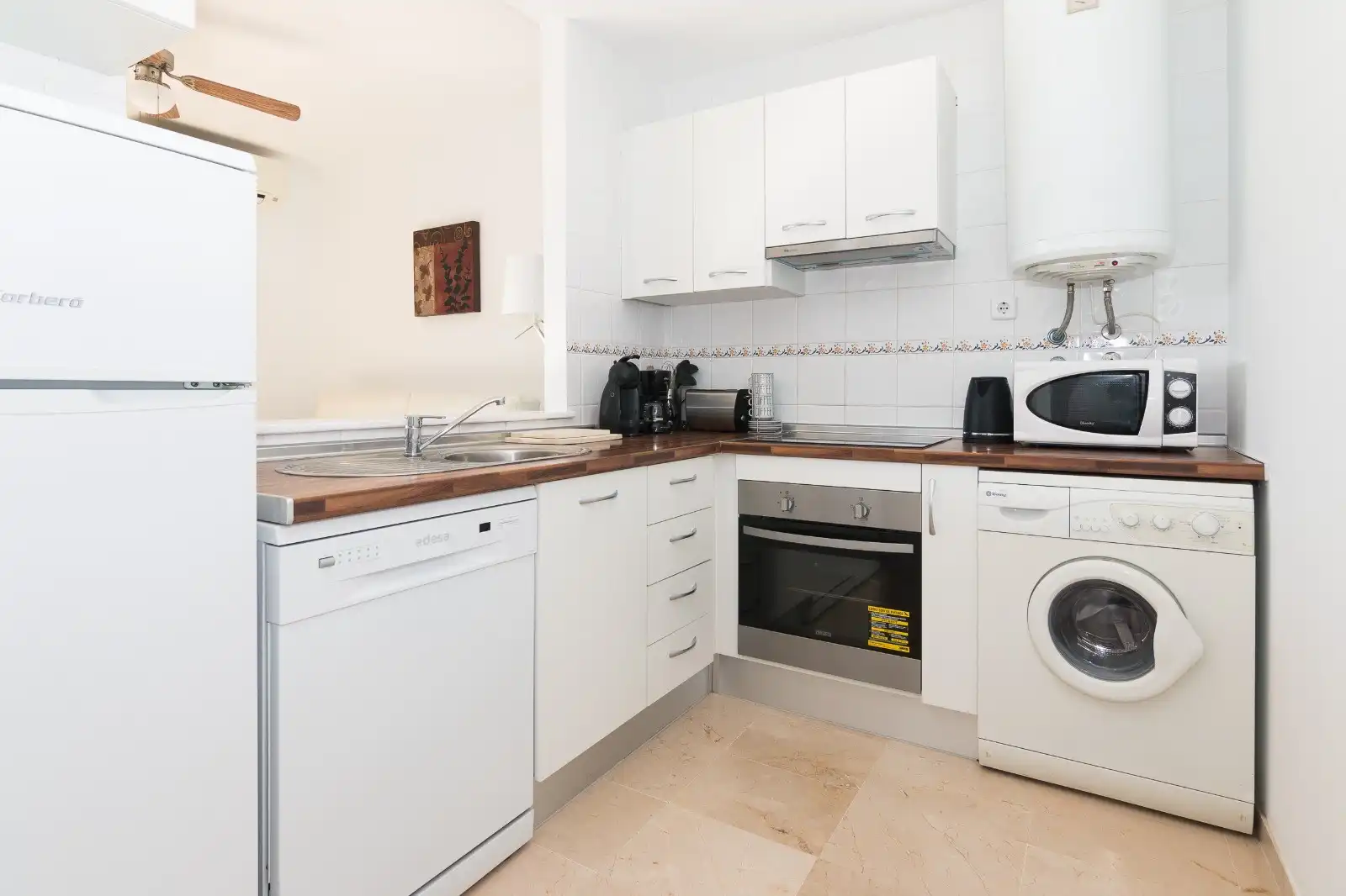 Cocina de Apartamento en venta en Manilva con Aire acondicionado, Terraza y Piscina