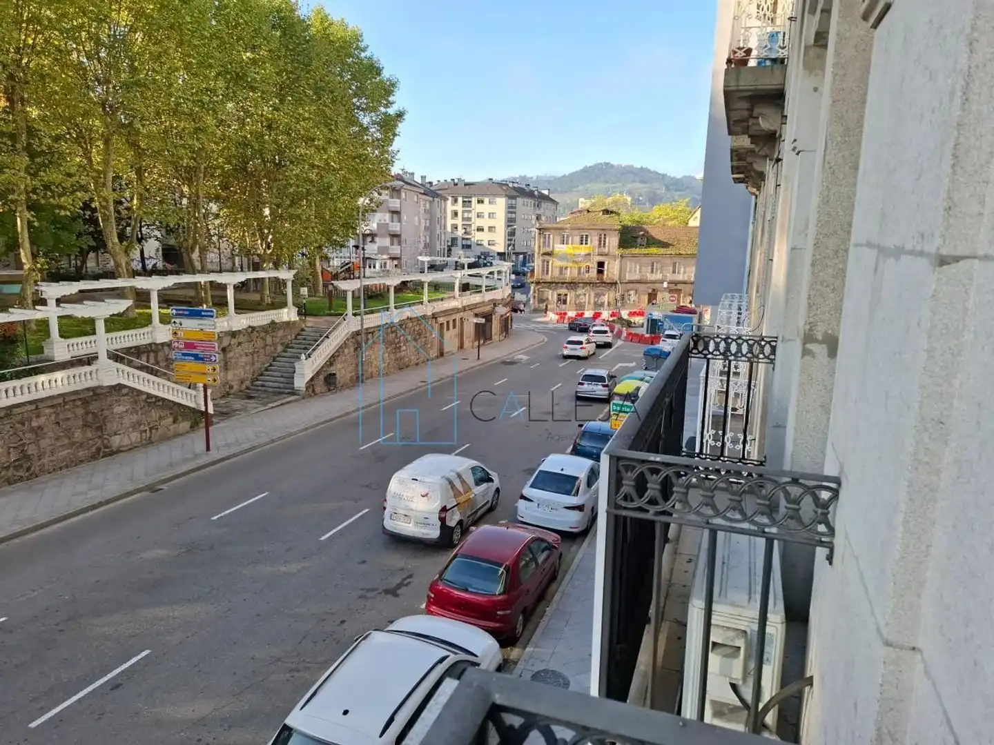 Aparcament de Oficina de lloguer en A Ponte