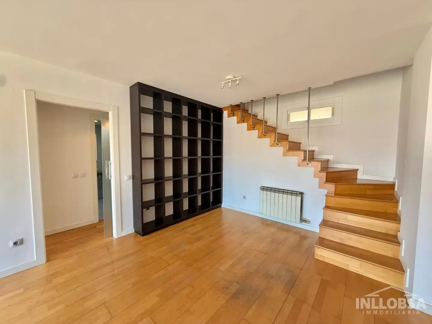 Sala de estar de Dúplex en venta en Manresa con Aire acondicionado, Calefacción y Parquet