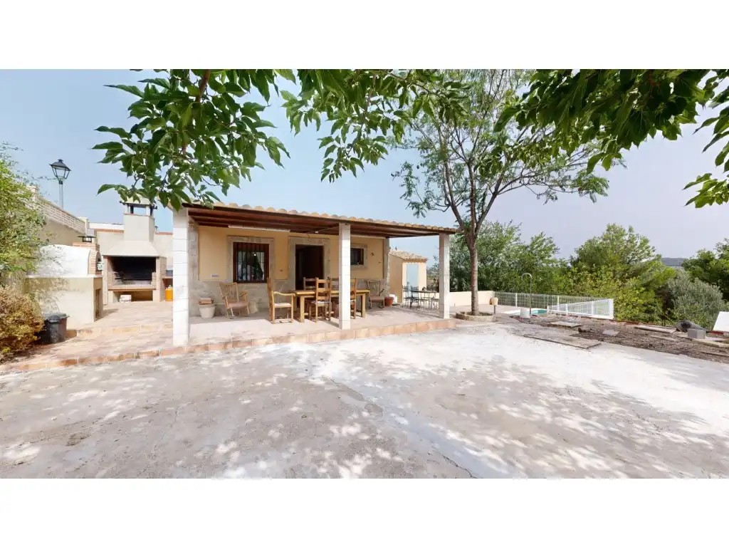 Vista exterior de Casa o chalet en venta en Montroi / Montroy con Terraza y Piscina