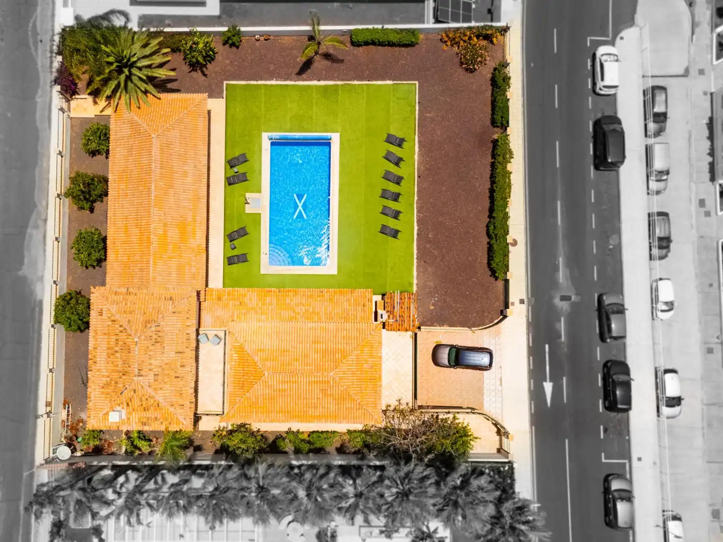 Swimming pool of Houses for sale in San Miguel de Abona  with Air Conditioner, Private garden and Terrace