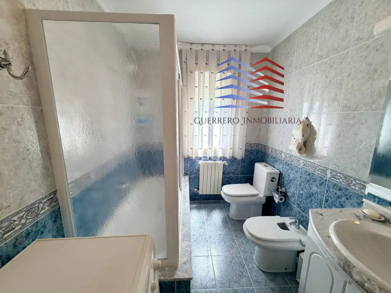 Baño de Casa o chalet en venta en Coles con Calefacción, Jardín privado y Terraza