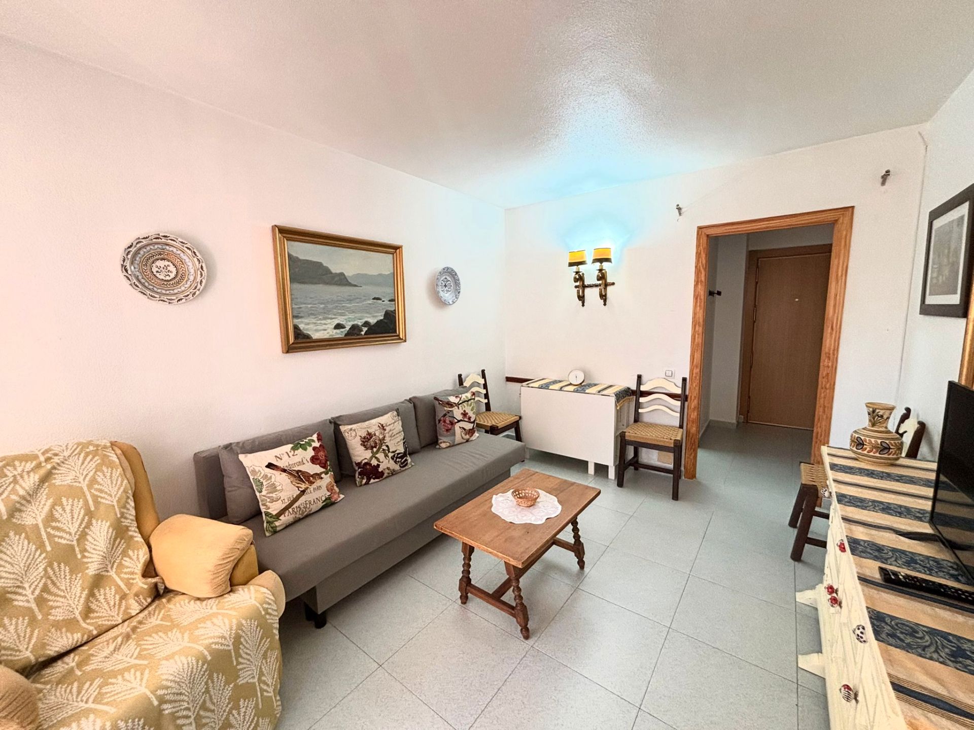 Apartament de lloguer a Avenida Gamonal, Parque de la Paloma