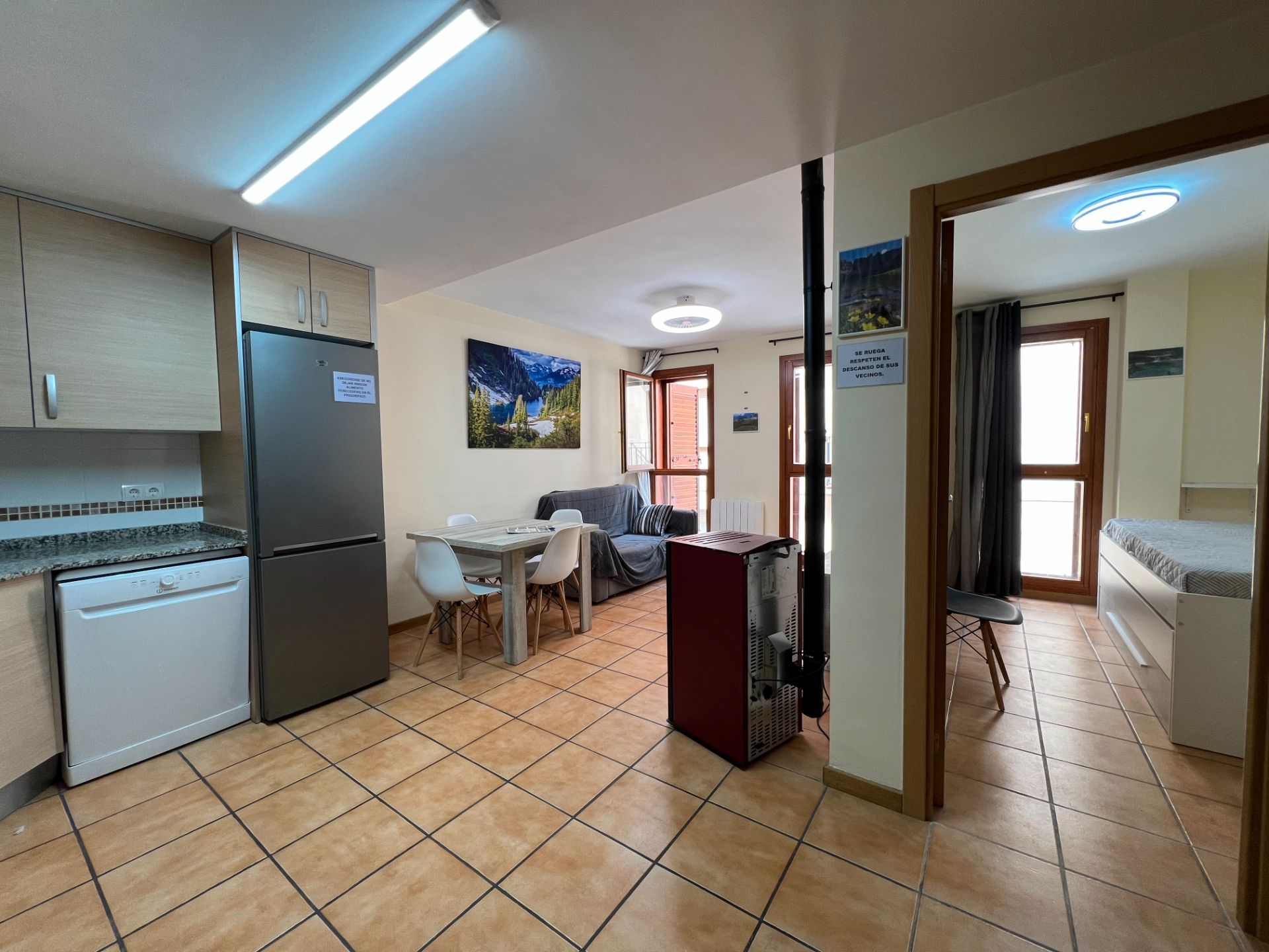 Kitchen of Flat to rent in Puente la Reina de Jaca  with Furnished