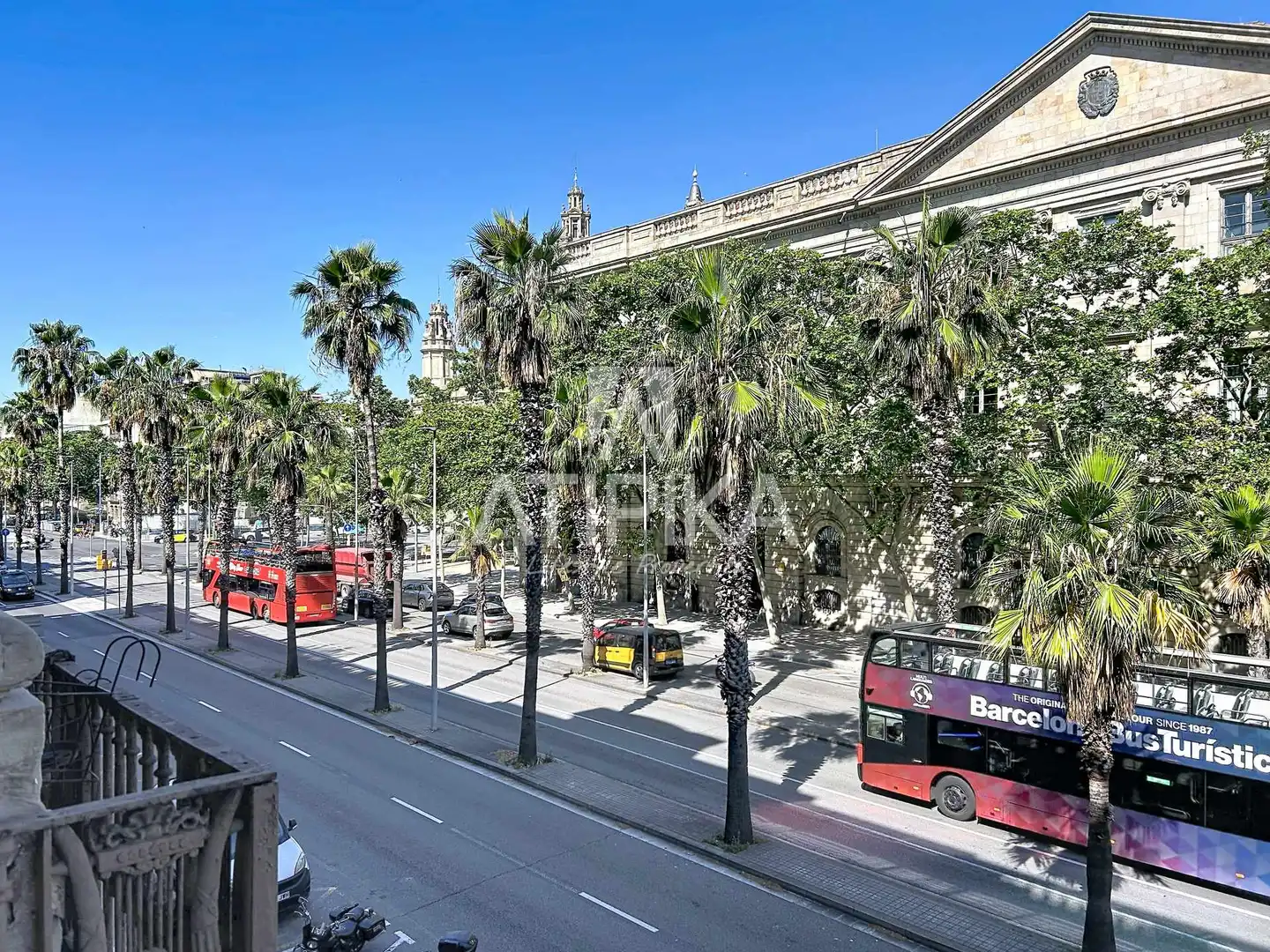 Vista exterior de Oficina de alquiler en Barcelona con Aire acondicionado