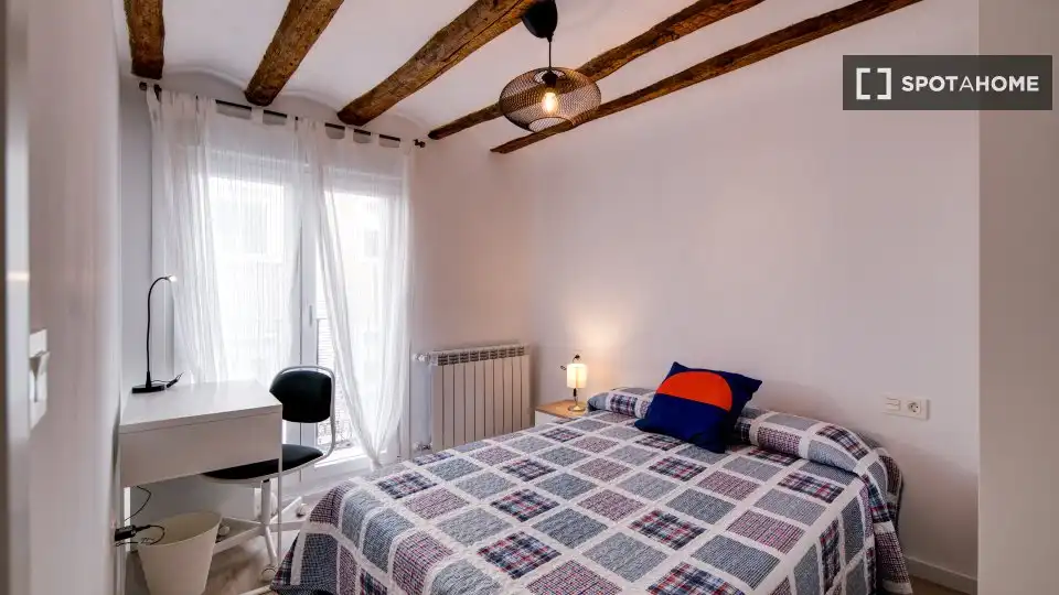 Room in Zaragoza, Zaragoza