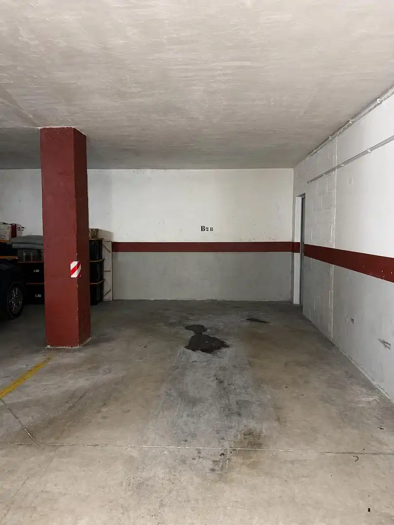 Parking de Apartamento en venta en L'Ampolla con Aire acondicionado, Terraza y Amueblado