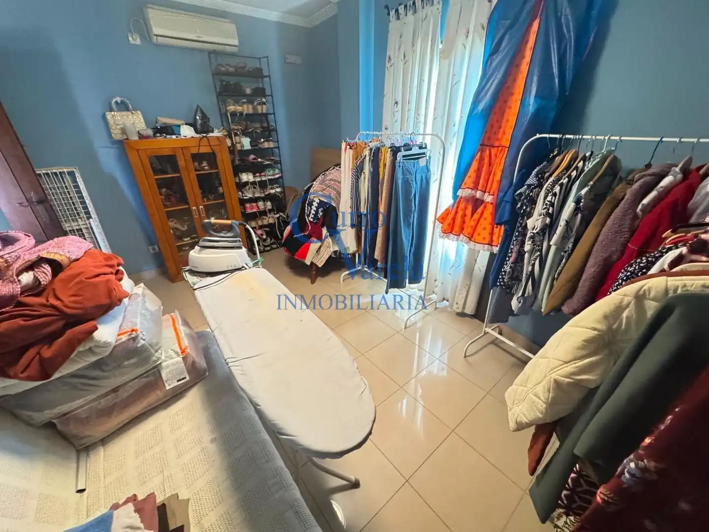 Houses for sale in Dos Hermanas  with Air Conditioner, Heating and Terrace
