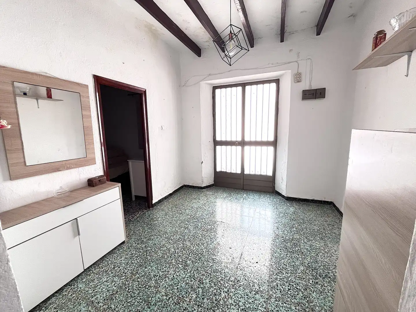 Sala d'estar de Casa adosada en venda en Mijas amb Jardí privat, Terrassa i Moblat