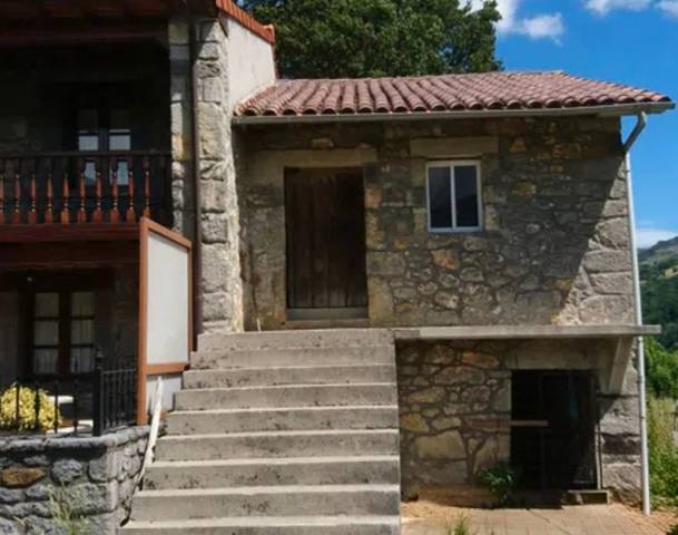 Finca rústica en Venta en Arredondo