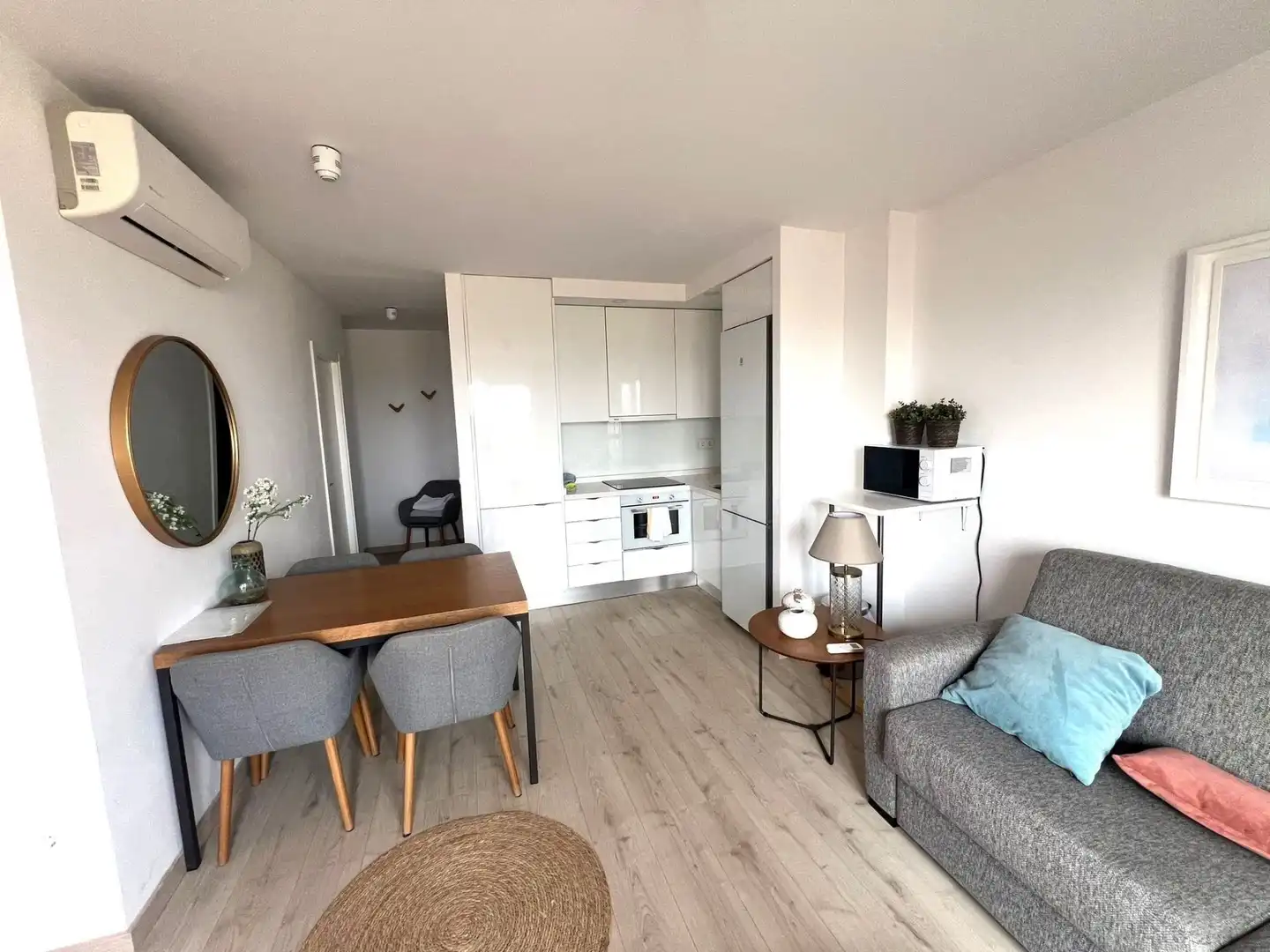 Apartament amb piscina en venda a El Faro de Calaburra - Chaparral, imagen 2