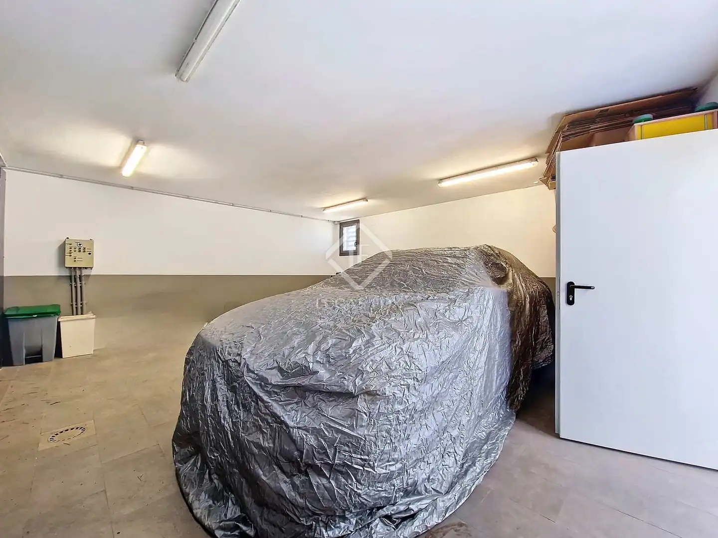 Aparcament de Casa o xalet de lloguer en Vilanova i la Geltrú amb Aire condicionat, Jardí privat i Terrassa